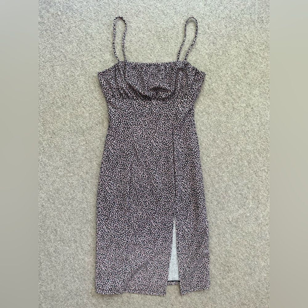 H&M Stretch Floral Dress (Medium)